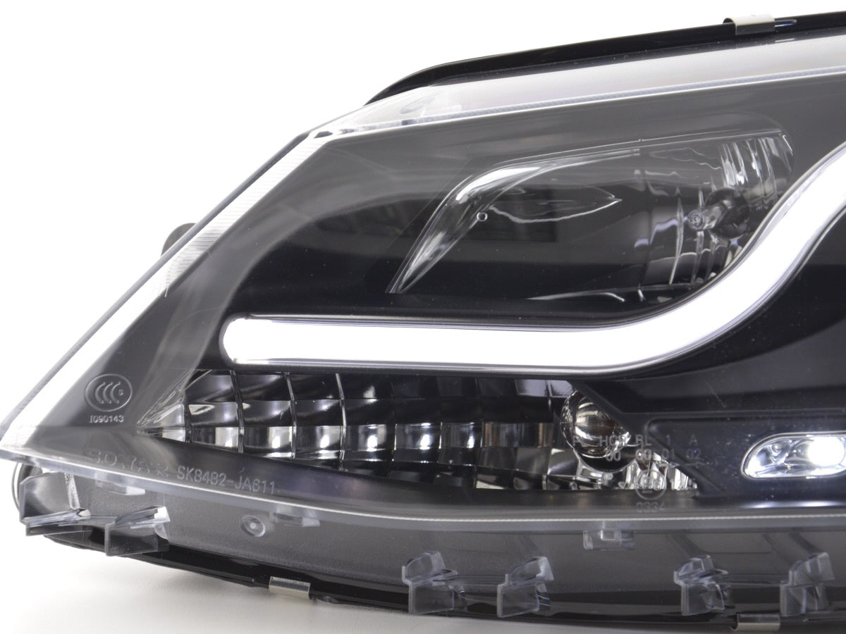 Scheinwerfer Set Daylight LED Tagfahrlicht VW Jetta 6 11- schwarz Scheinwerfer Set Daylight LED Tagfahrlicht VW Jetta 6 11- schwarz